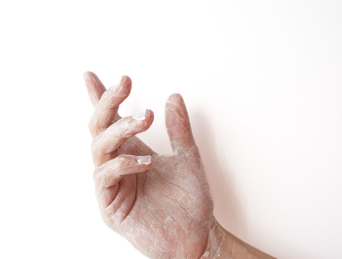 Crema natural para nutrir, hidratar y rejuvenecer tu piel con lo mejor de la naturaleza.