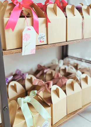 MOM Gift Box