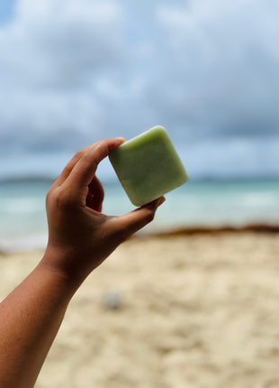 Conditioner Sólido Neemly – Suavidad Refrescante para Cuero Cabelludo